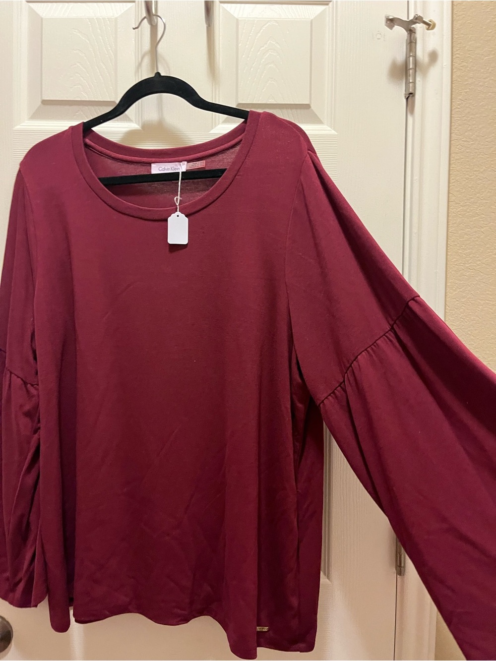 Calvin Klein 2X Burgundy Bell Sleeve Blouse Flowy Top
